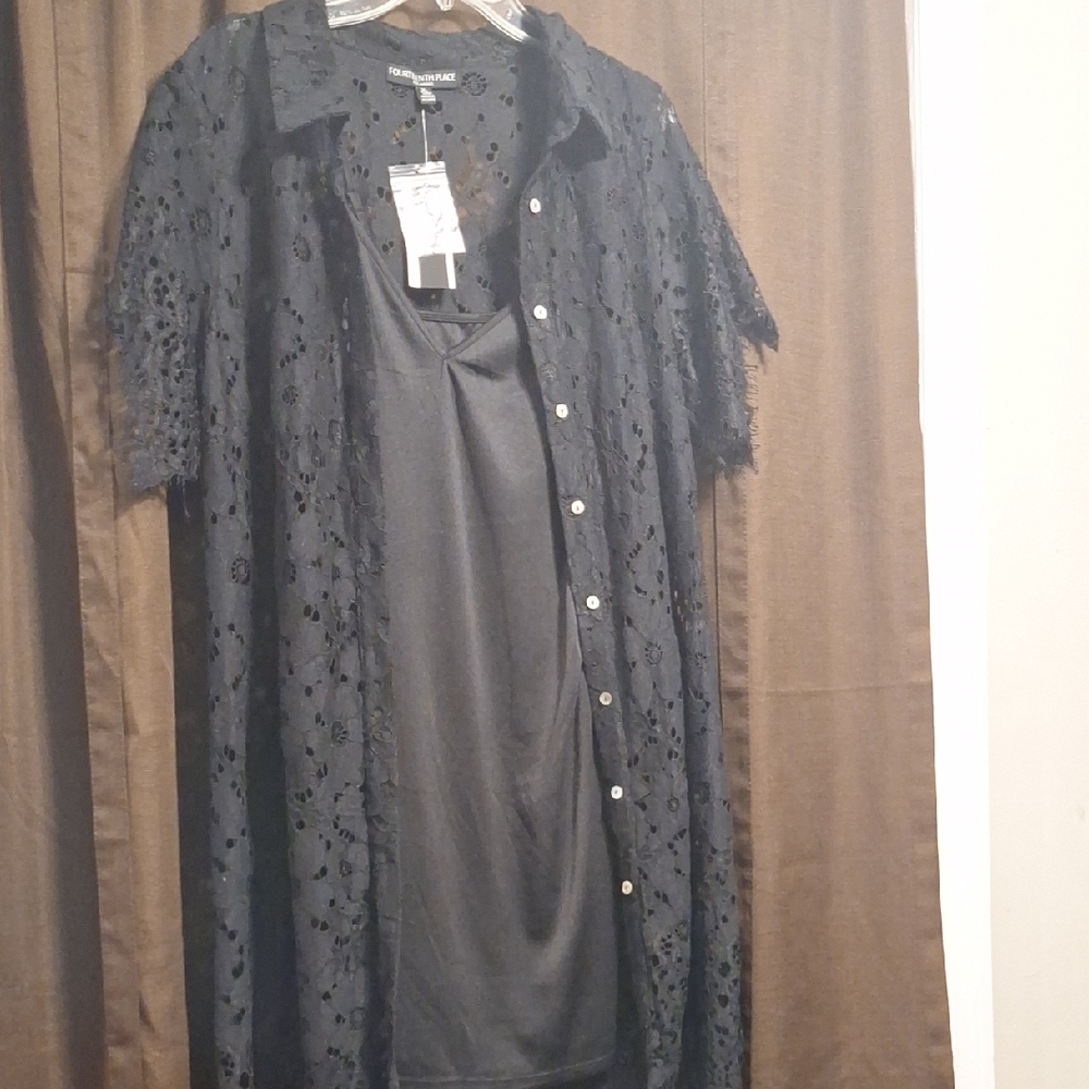 Black Lace Button-Up Dress - Picture 3 of 10